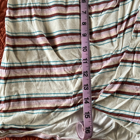 Free Lpeople mini skirt set. So comfy and soft! Long armpit opening...typical - Picture 6 of 9